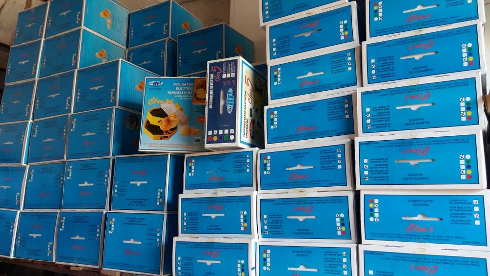 Официален вносител на Румънските инкубатори Cleo 5