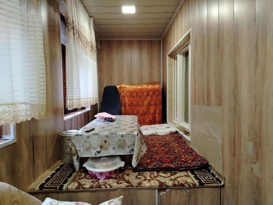 Продается квартира 2 комнатная 8 мкр 2 этаж новая планировка