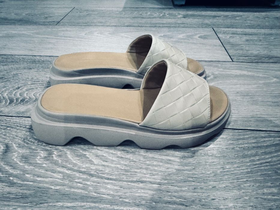 Чехли естествена кожа