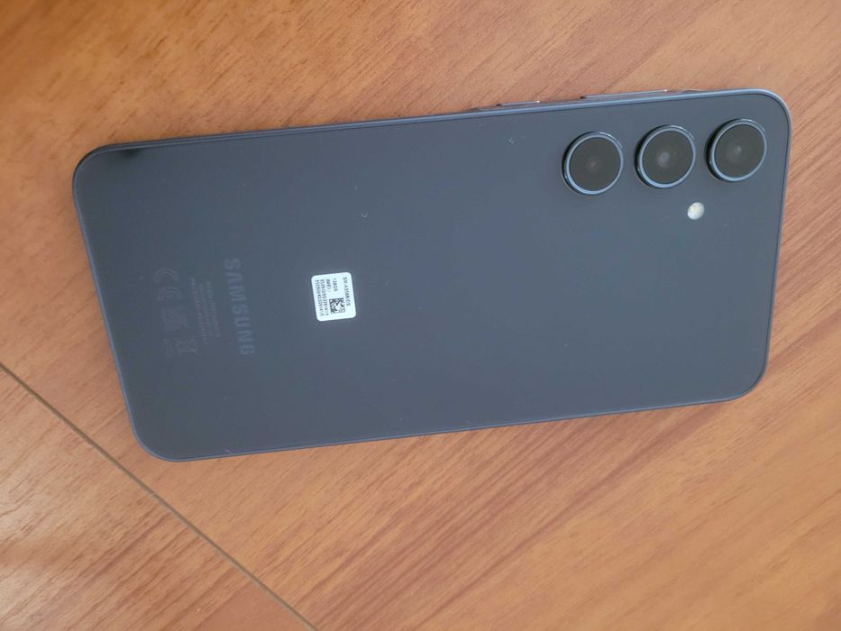 Предлагам Samsung Galaxy A35 5G