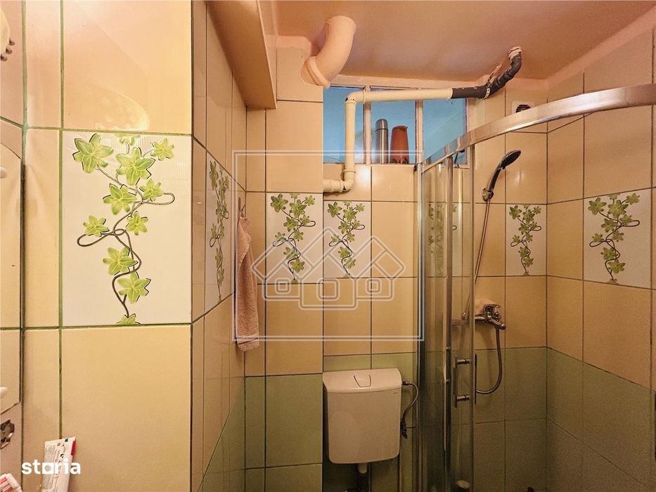 Garsoniera mobilata si utilata, 27 mp utili - Zona Terezian