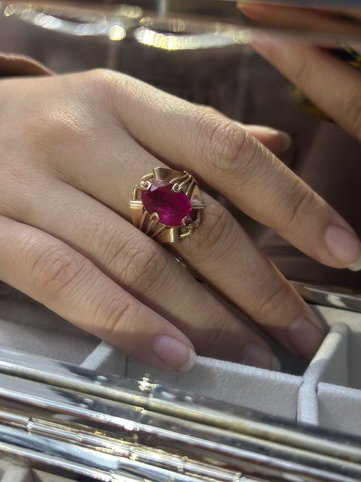 Кольцо золото рубин