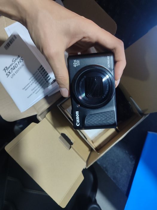 Canon powershot 740x hs