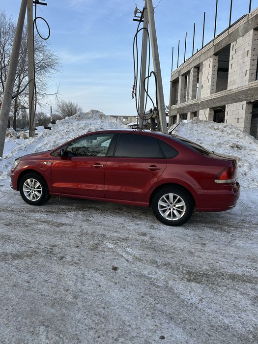 Продам автомобиль Polo (автомат)