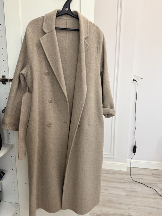 Пальто шерстяное