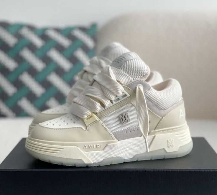 #EDITIE LIMITATĂ# Amiri MA-1 Triple White - Verificare Colet