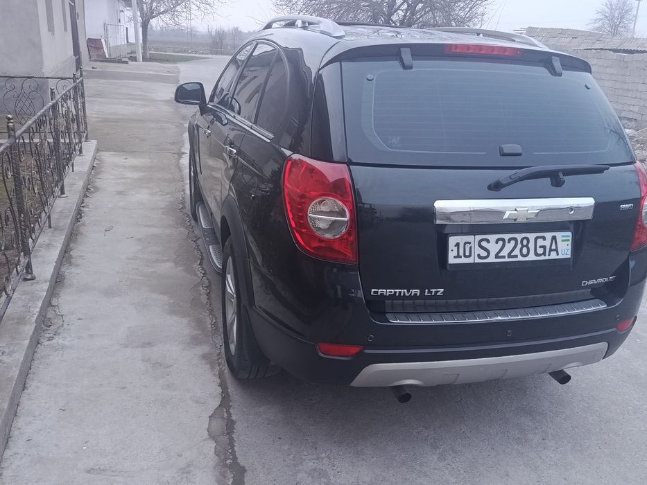 каптива сотилади