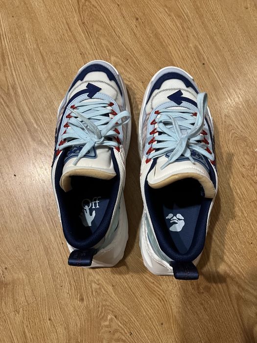 Vand Off-White Odsy 1000