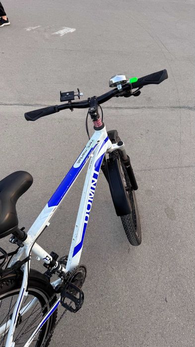 Velosiped sotiladi, alumin ramali 26 kuryerlar uchun maxsus yig'ilgan