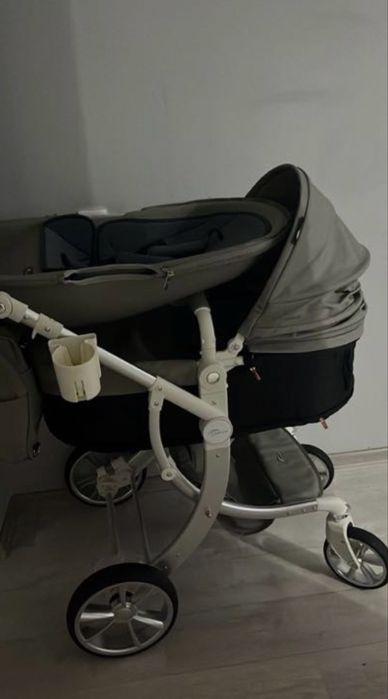 Продам коляску 2 в 1