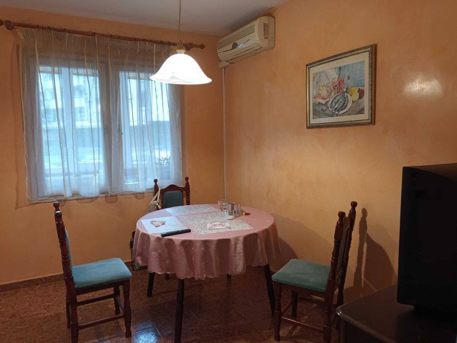 Четиристаен апартамент 300000 евро, ВИНС, Спортна зала