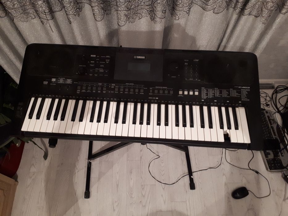 Yamaha синтезатор