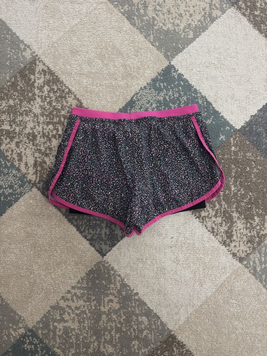 Дамски къси гащи Nike