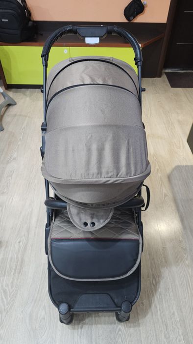 Продам коляску на все сезоны