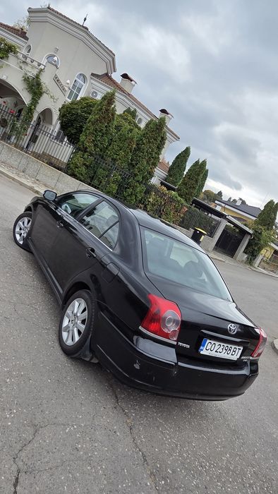 Тойота Авенсис 2.2d4d 126к.с. 6скорости