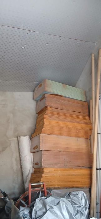 Placi izolamente cu foaie de aluminiu