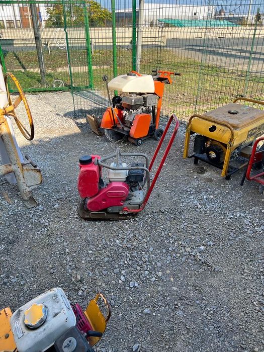 inchiriez motoburghiu moto burghiu foreza gropi închiriem inchiriat