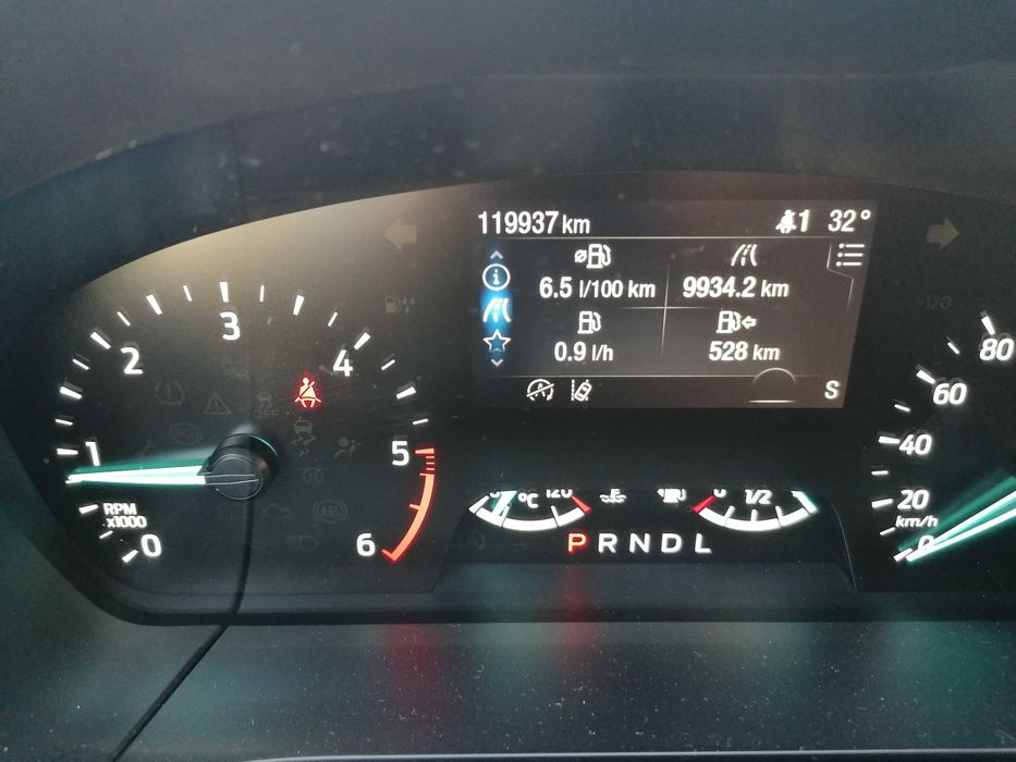 Ford Kuga 2.0 EcoBlue, 190 CP, 4x4, 8+1 Aut. TITANIUM X