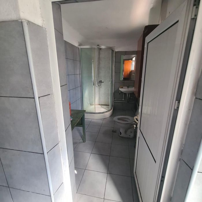Casa de vanzare in comuna de Coteana cu teren generos