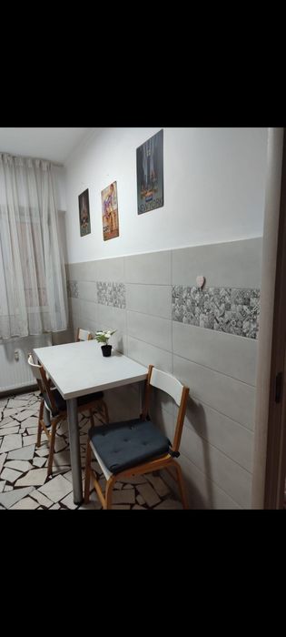 Apartament 3 camere de închiriat – Obor | Bloc ALMO | 70 mp | Metrou 2 min