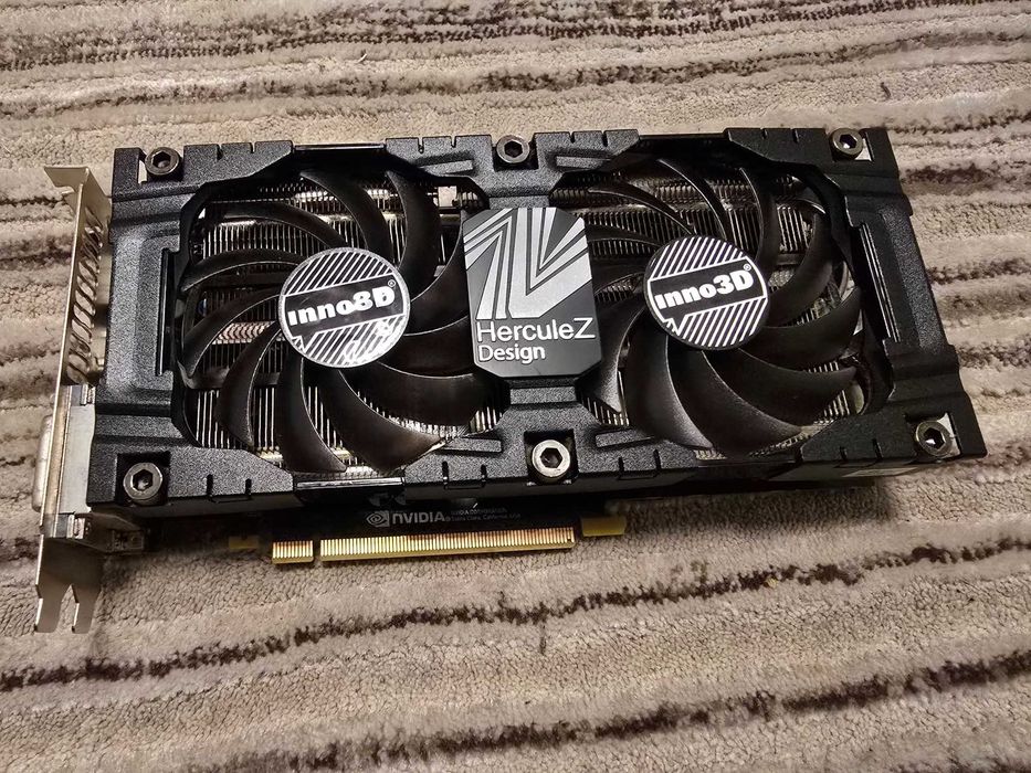 Placa video Nvidia Asus GTX 1080ti, Inno3D GTX 1070, Sapphire RX 6600