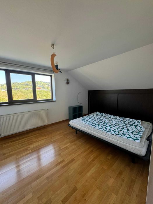 Casa deosebita P+M 252 mp utili, teren de 1654 mp, Aleea Manastirii De