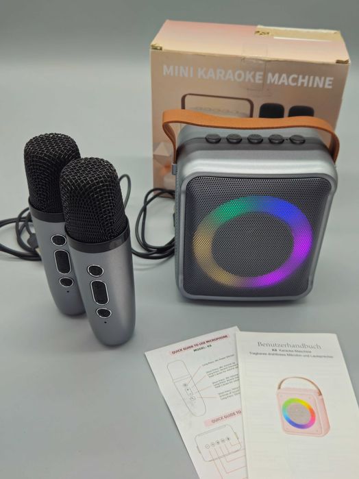 Мини караоке комплект Bluetooth колонка с LED и 2 безжични микрофона