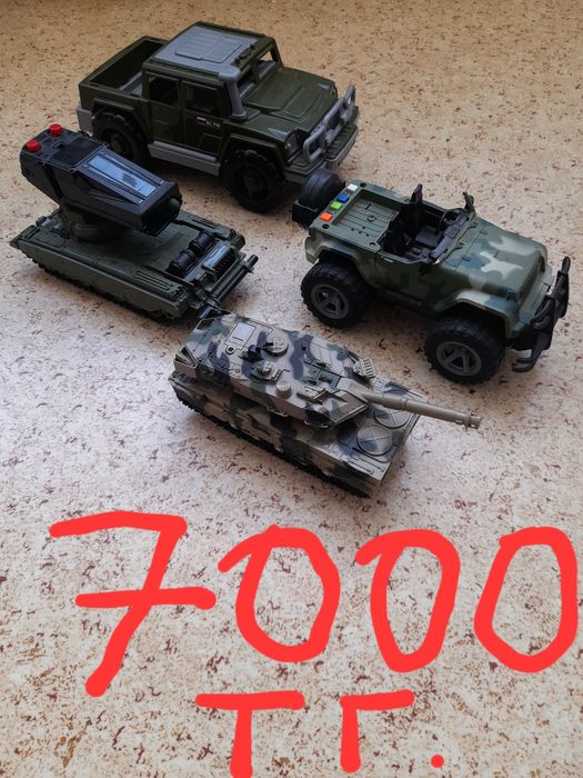 Машинки детские разные от 1000