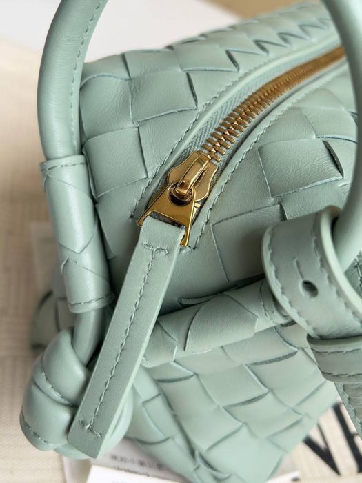 Geanta Bottega Veneta Loop