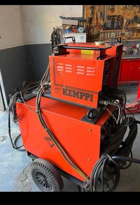 Машина за заваряване