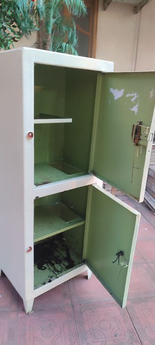 Продам советский сейф, очень прочный.