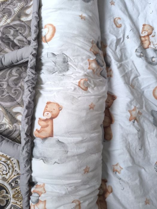 Бебешко гнездо + подарък