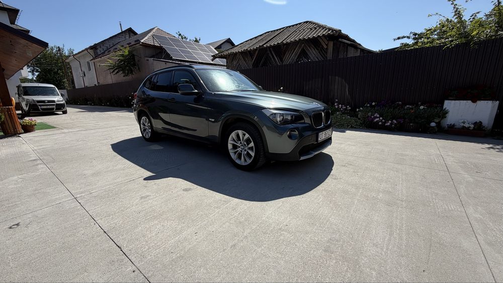 BMW X1 2010 — imagine 5