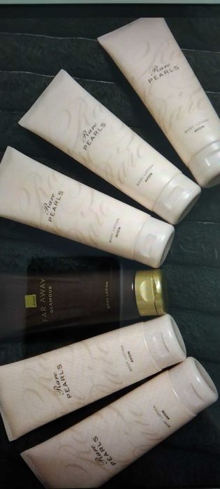 Doua creme de corp la alegere