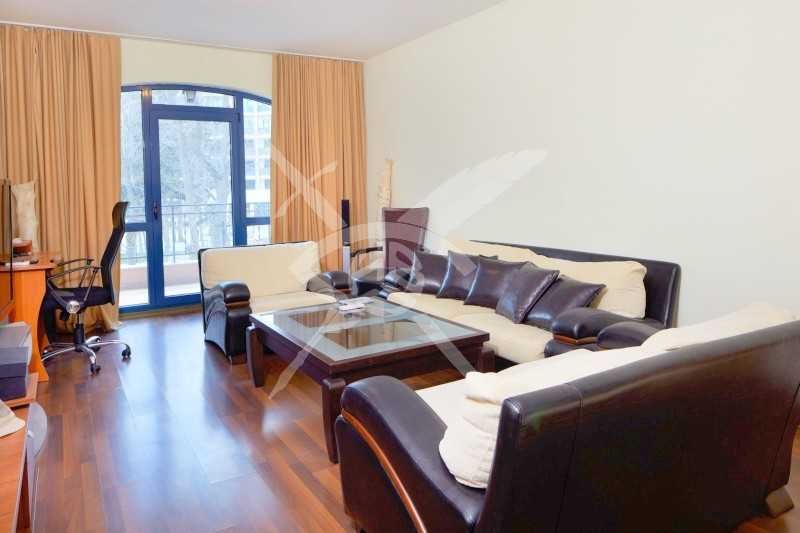 Продава се Двустаен апартамент в к.к. Слънчев бряг - 74 кв.м за 1900 €/кв.м - Снимка #1