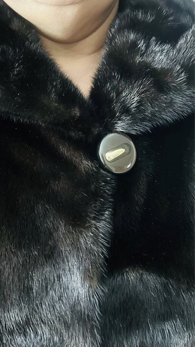 Продам норковую шубу