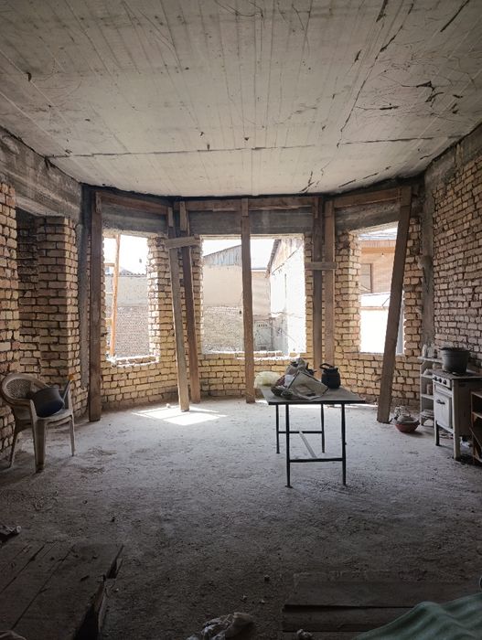 Продается дом 3.2 соток в центре города