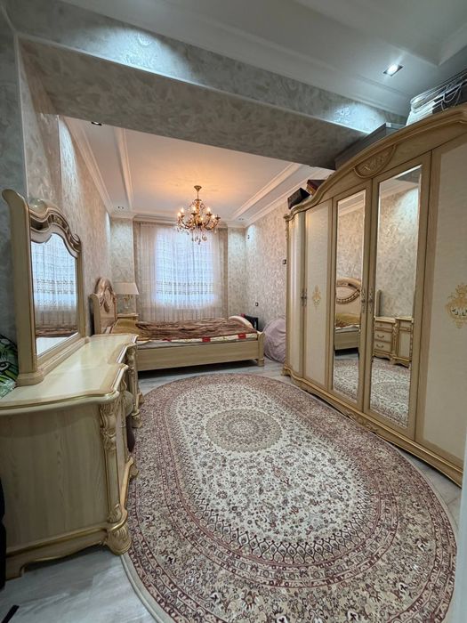 Продаётся Квартира Мирзо-улугбек