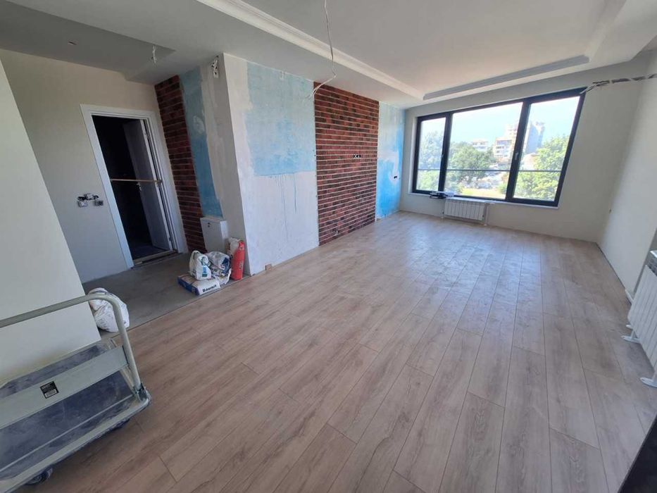 Продава се Едностаен апартамент в Пловдив, Център - 50 кв.м за 907 €/кв.м - Снимка #1