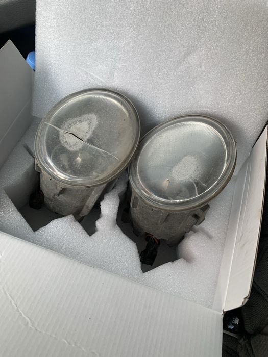 Продам ПТФ на субару трибека