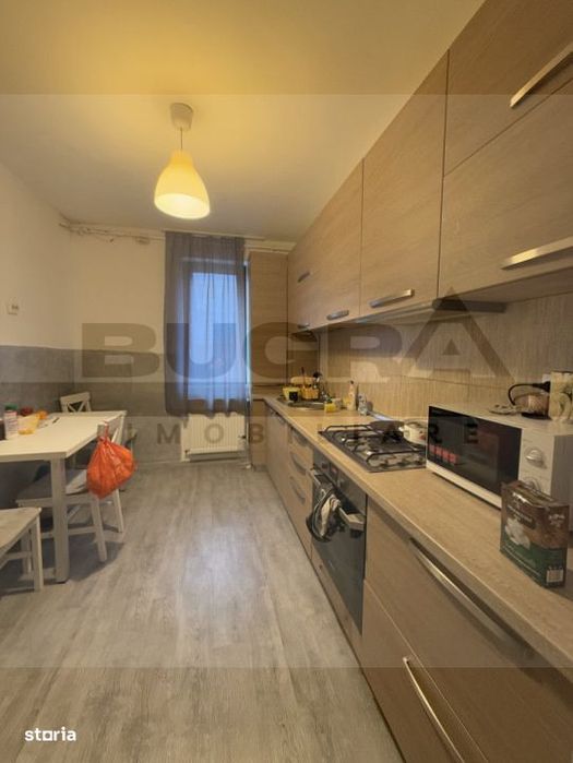 Apartament 2 camere decomandate, 47mp, zona Hotel Royal