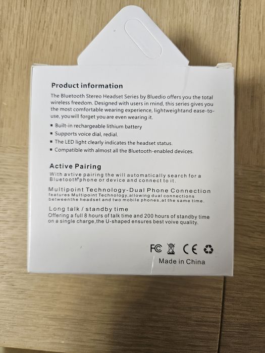 Casca bluetooth pentru condus