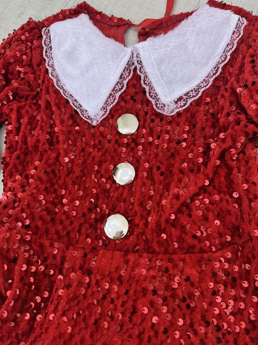 Продам костюм на девочку