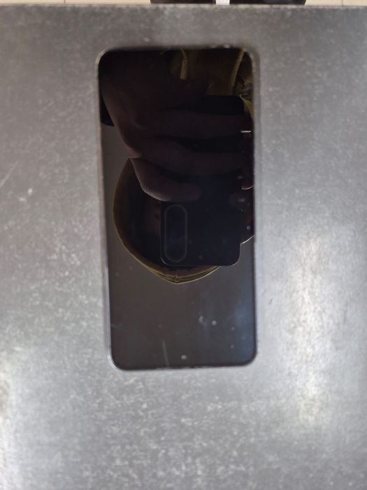 Продаю самсунг с23 256gb