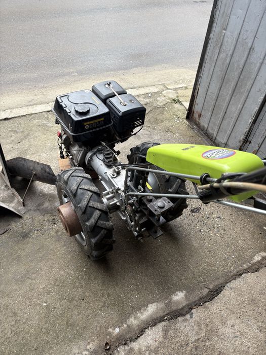 Мото блок със скоростна кутия