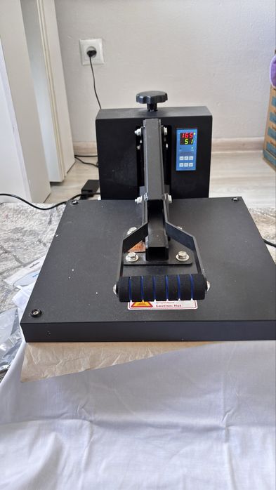 Продам ДТФ принтер EPSON L805+термопресс 38*38+расходники