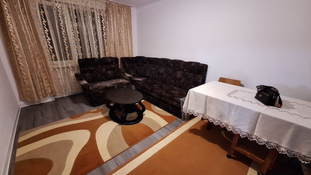 Vând apartament Dorohoi renovat