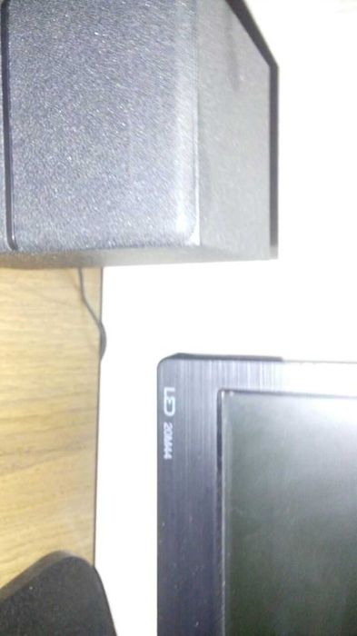 Продаю монитор LG M20 и сабвуфер Microlab M106 оба за 750.000
