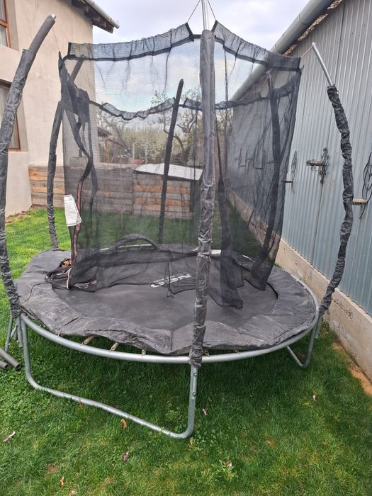 Trambulina 250 cm