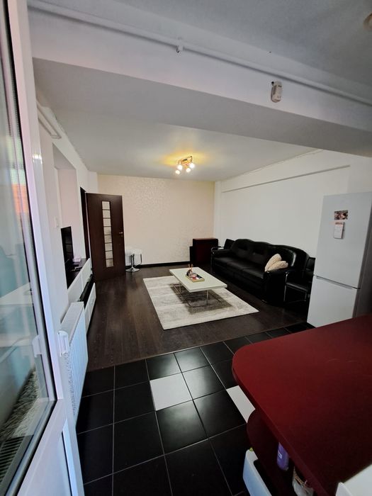 Apartament de închiriat